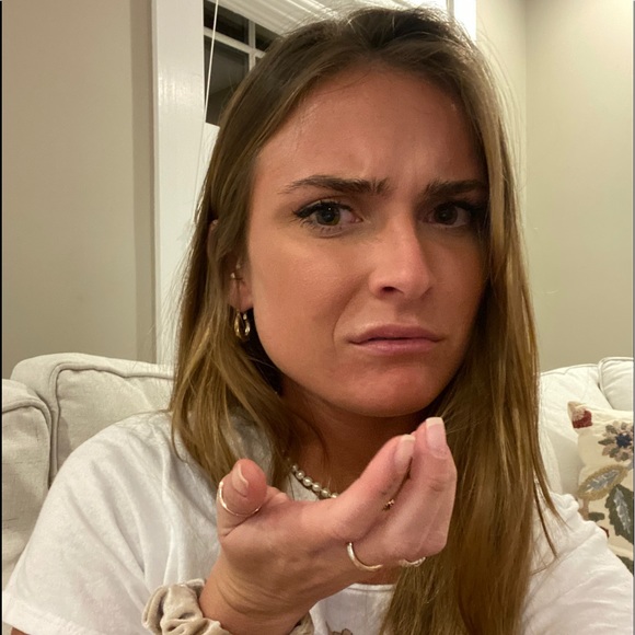 Meet your Posher, Erin - Picture 1 of 1